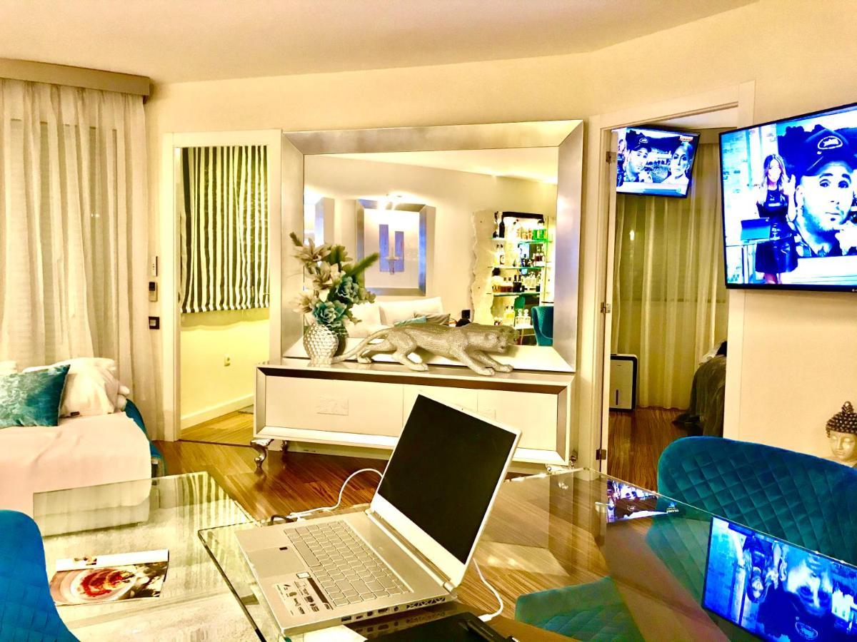 Luxury Apartament In Marina Benalmádena Eksteriør bilde